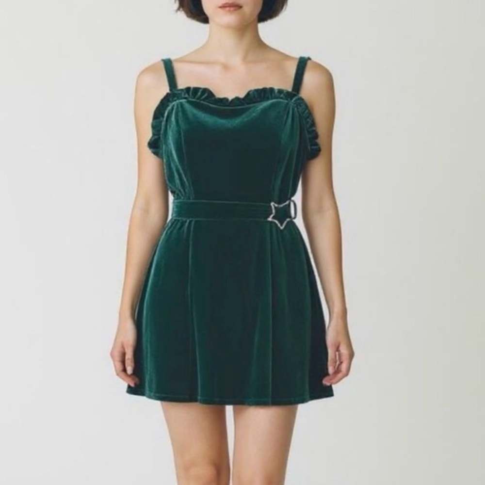 Green Velvet Dress with Star Belt - Picture 2 of 10